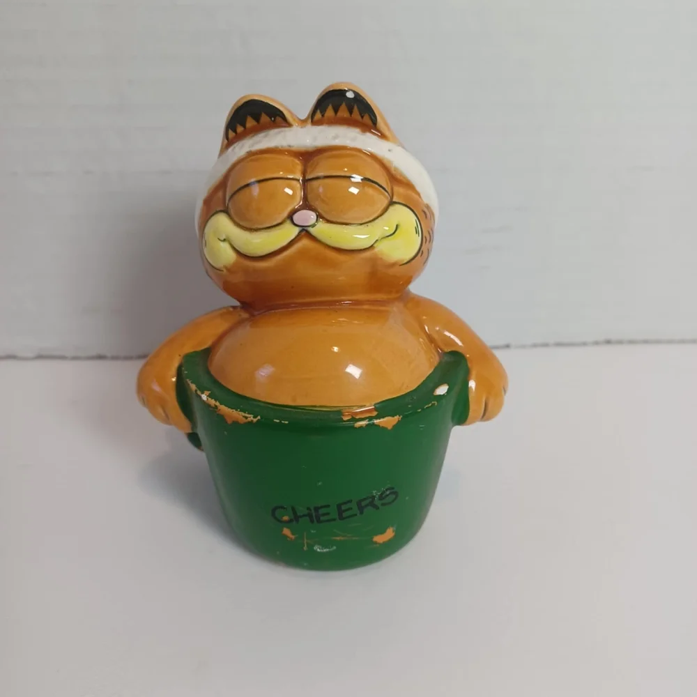 VTG GARFIELD Enesco Ceramic Figurine Christmas Santa Claus Hat Cheers Paint Chip